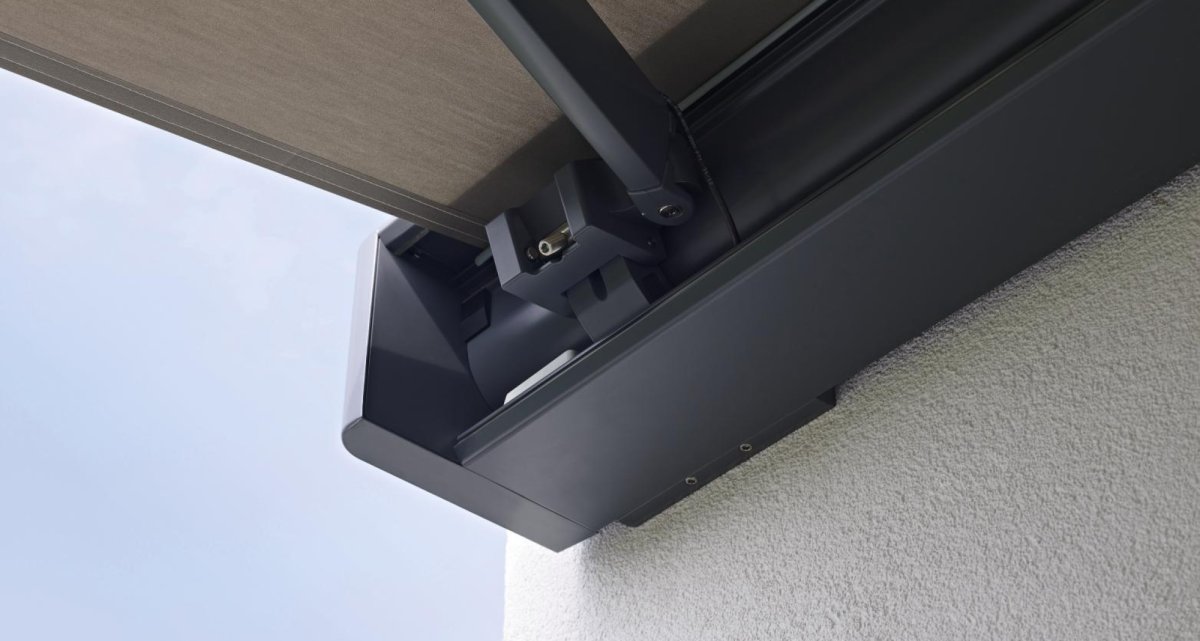 Warema K70 awning